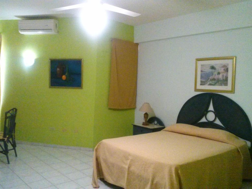 Apartahotel Jardines Metropolitanos Santiago De Los Caballeros Habitación foto